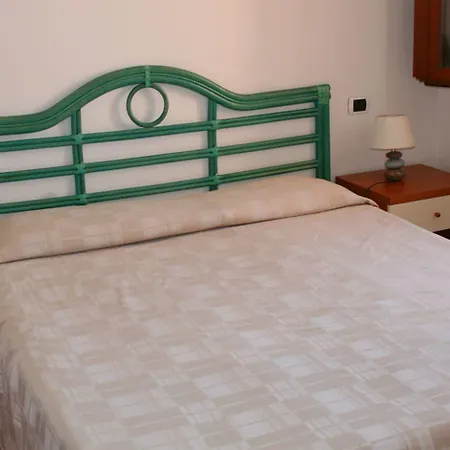 Aparthotel La Reggia Di Nausicaa 3*