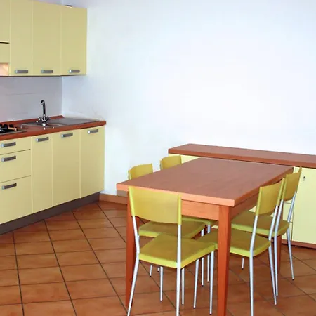 Aparthotel La Reggia Di Nausicaa 3*